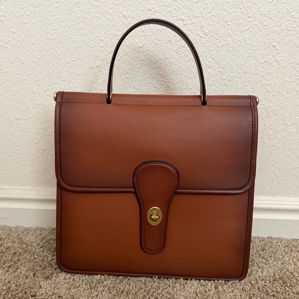 COACH Willis Top Handle (Large)
